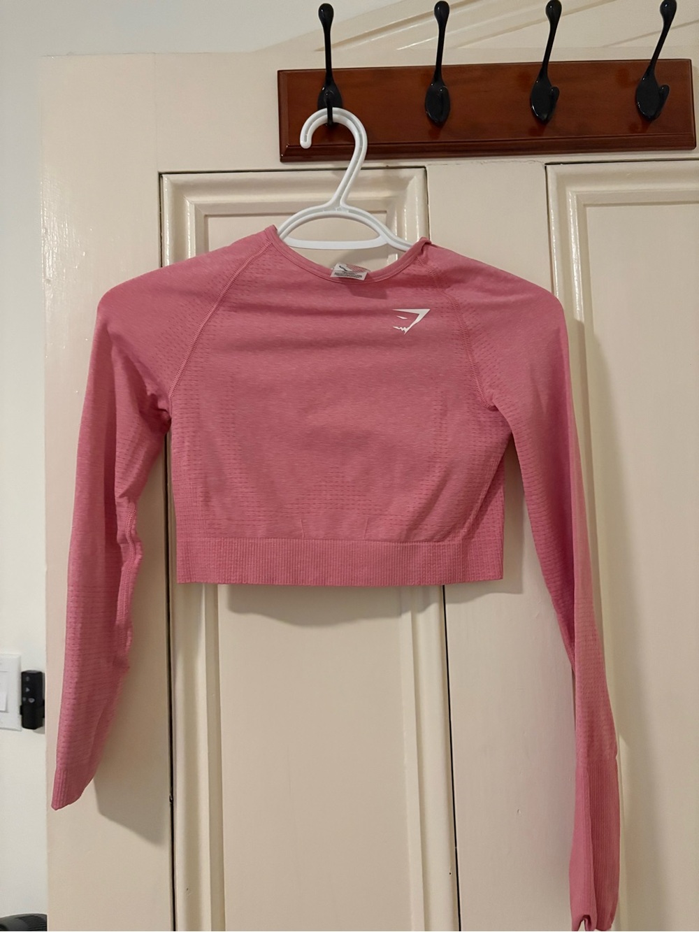 Gymshark Pink Long-Sleeve Cropped Seamless Top - Crew Neck
